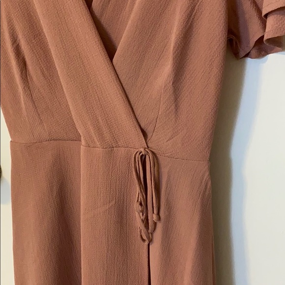 Dusty pink wrap flutter sleeve dress tie small NWT - Picture 5 of 9
